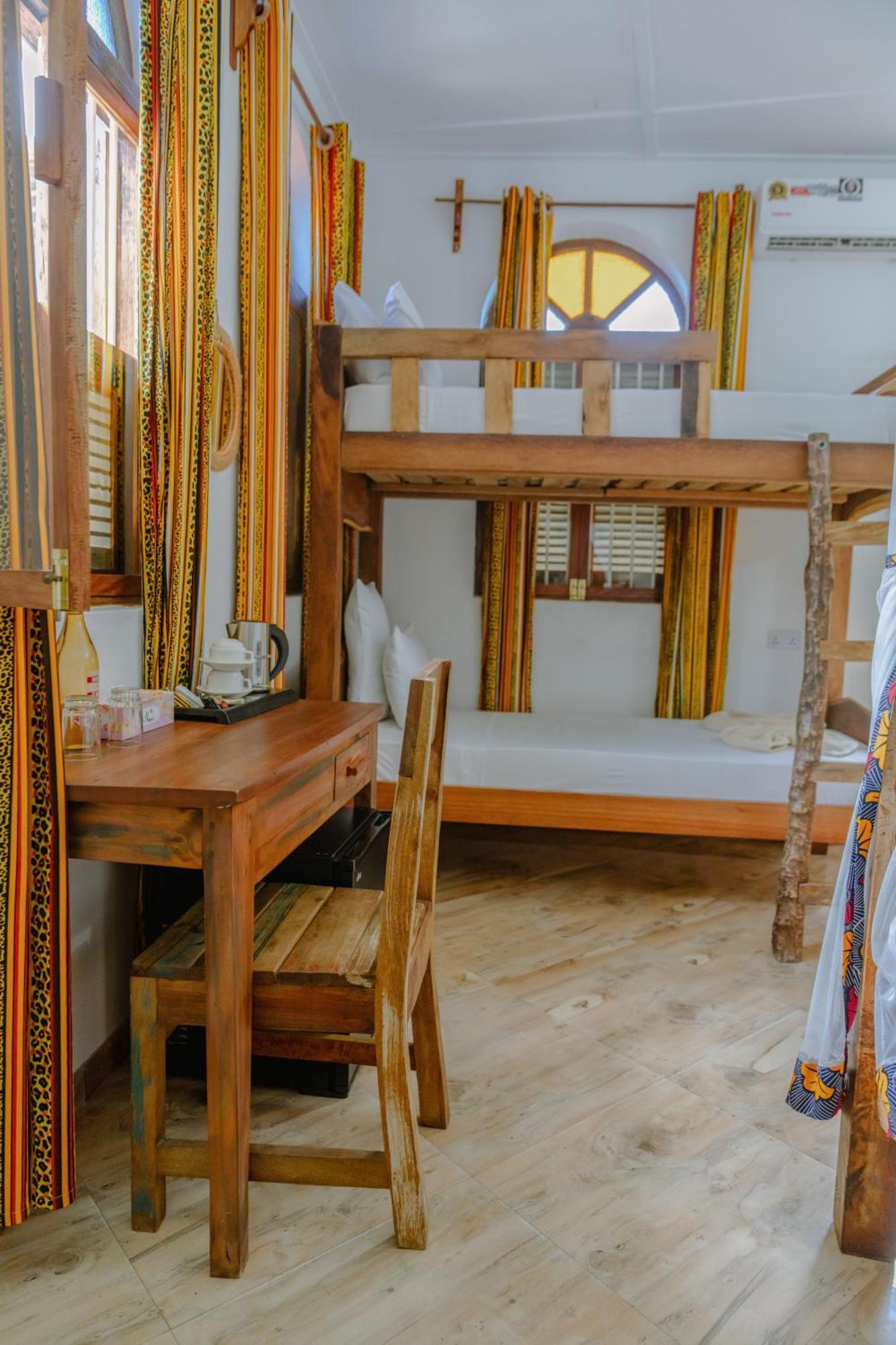 Shoki Shoki Hotel Stone Town Zanzibar ภายนอก รูปภาพ