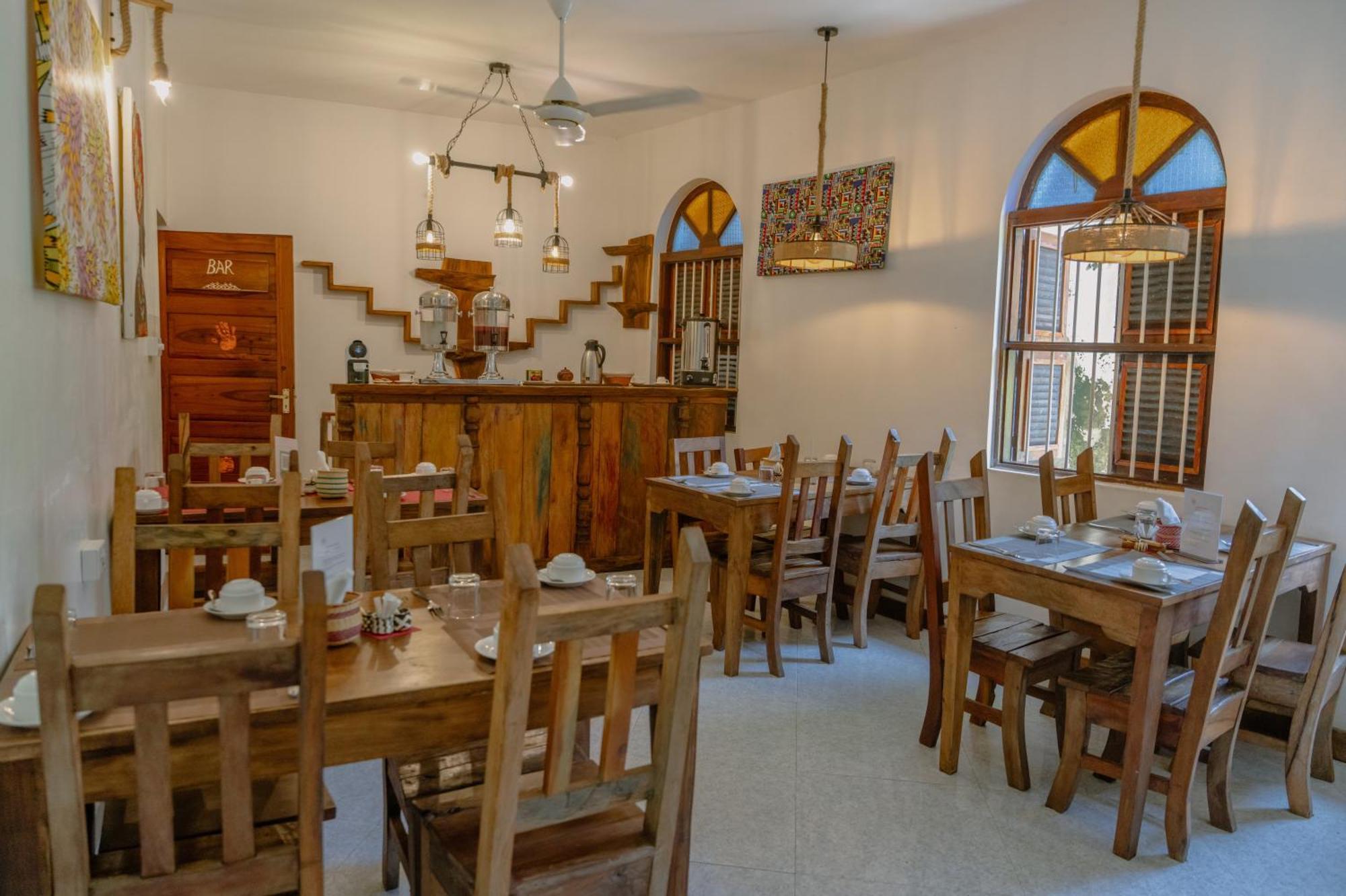 Shoki Shoki Hotel Stone Town Zanzibar ภายนอก รูปภาพ