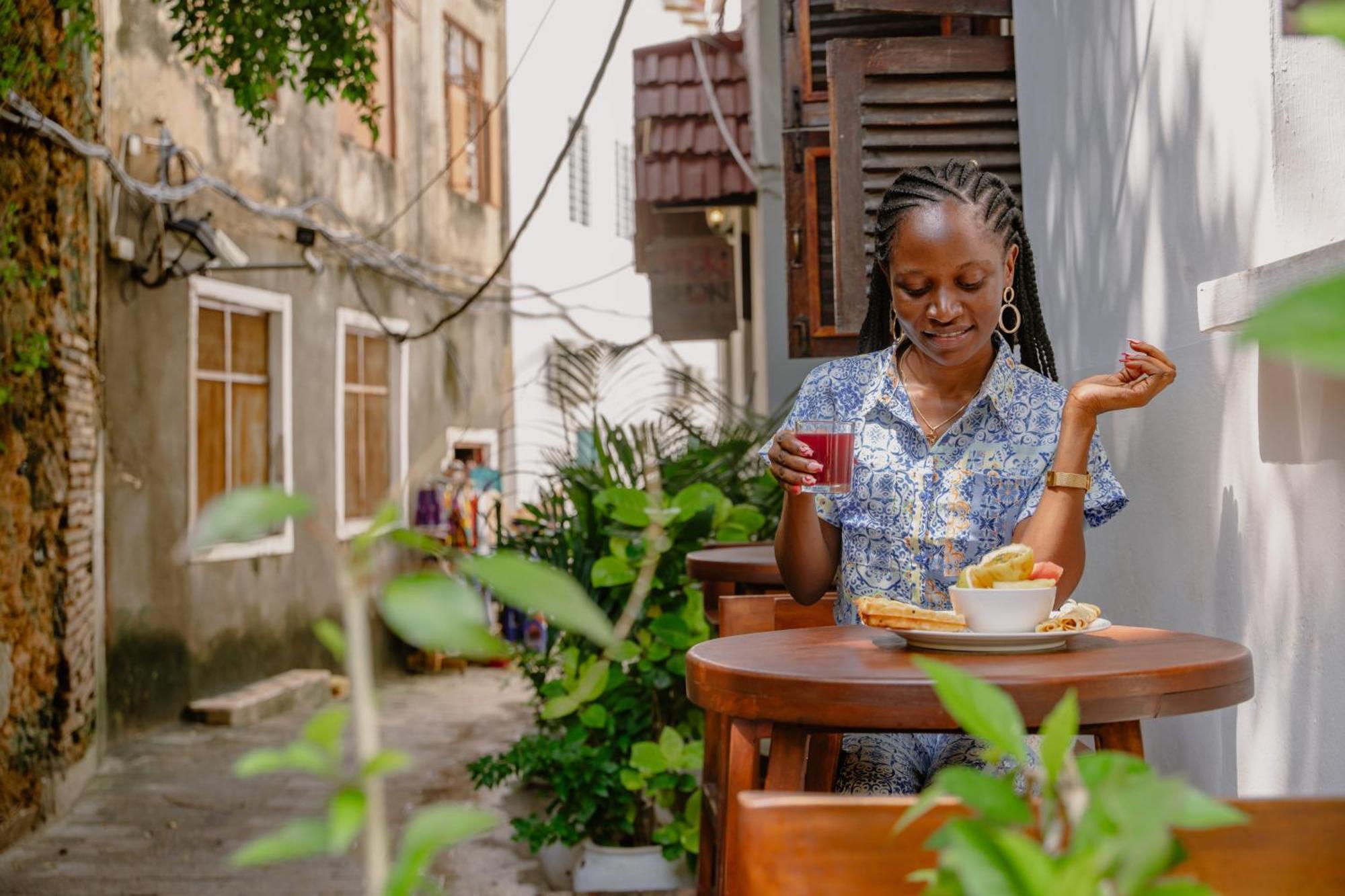 Shoki Shoki Hotel Stone Town Zanzibar ภายนอก รูปภาพ